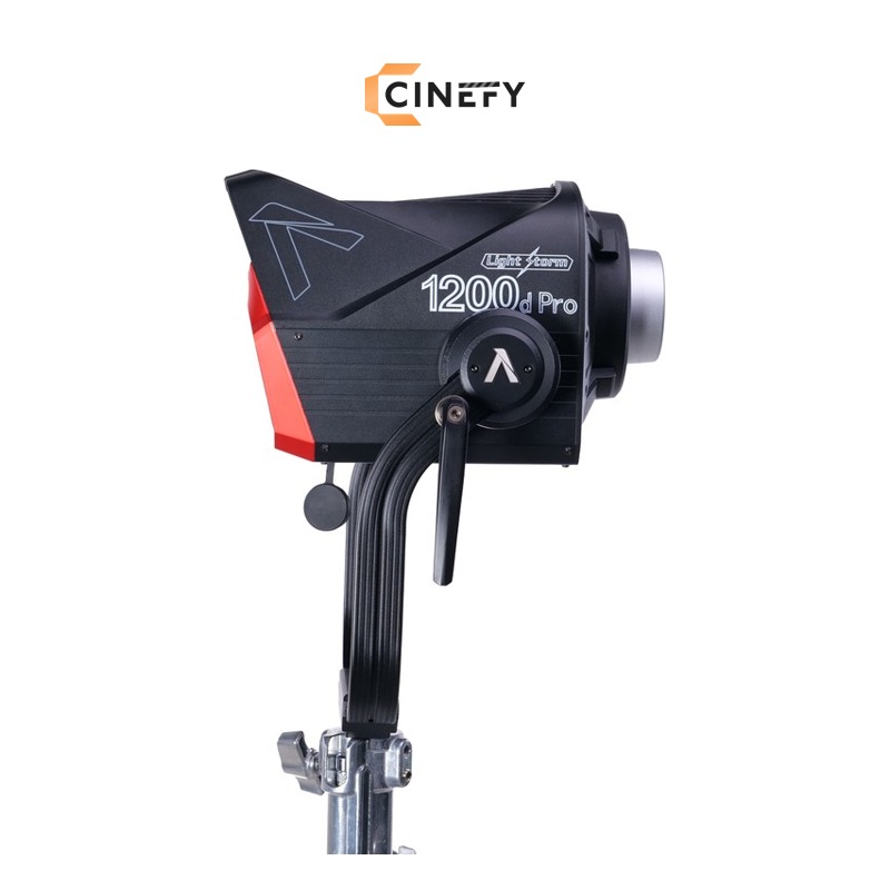 APUTURE - 1200D LIGHT