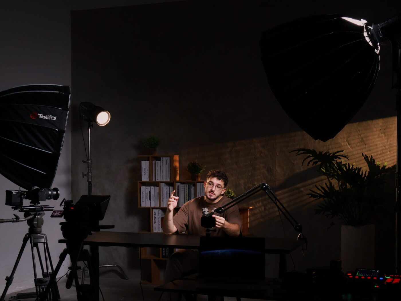 Đoàn phim sản xuất TVC chuyên nghiệp