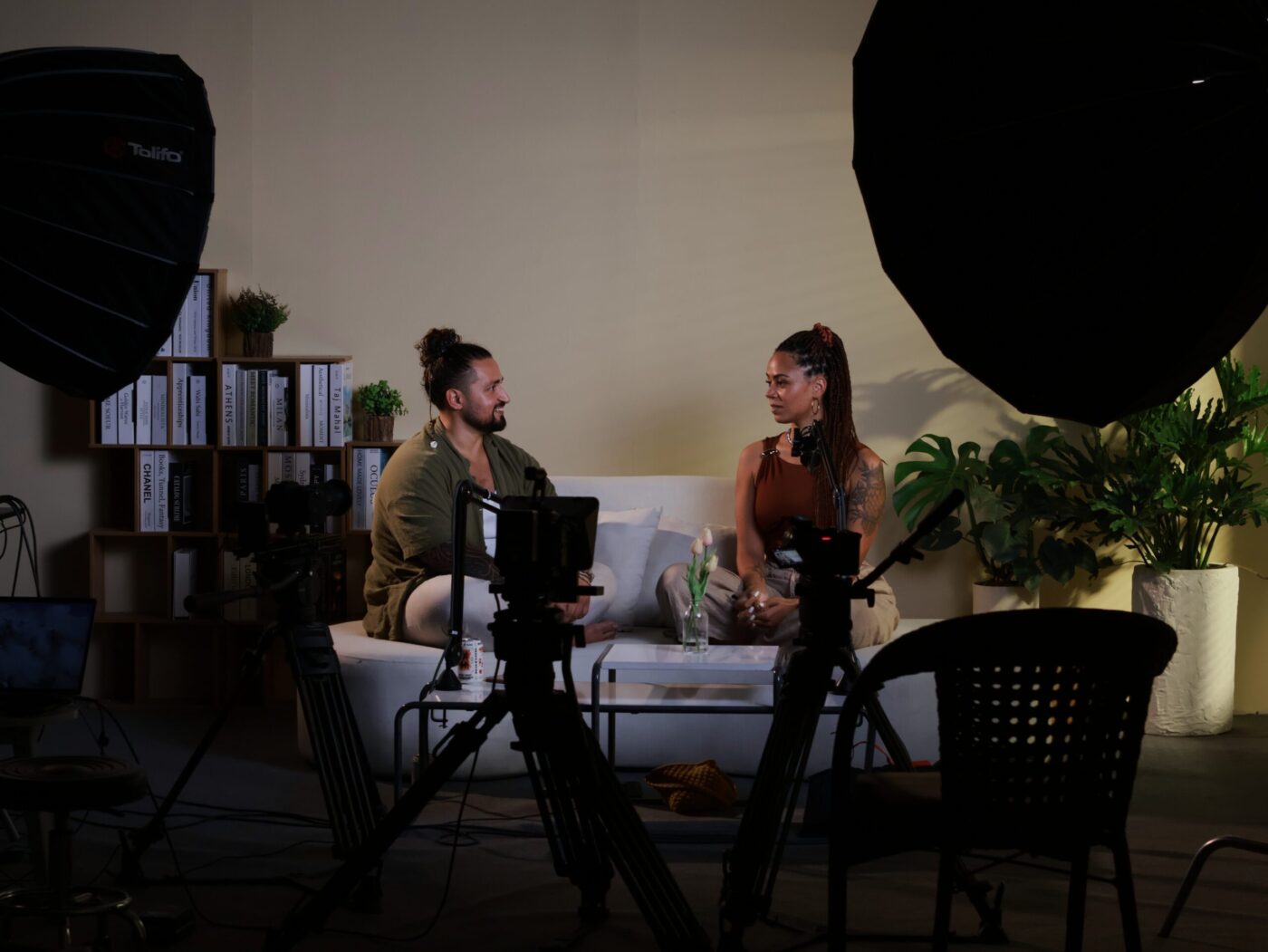 Ekip quay TVC tại studio CINEFY Đà Nẵng